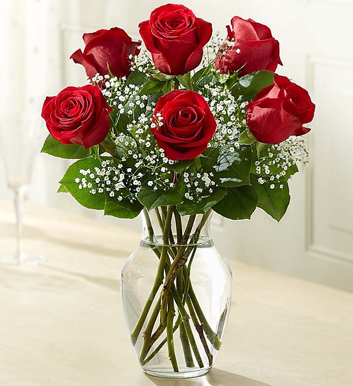 Love\'s Embraceâ?¢ Roses - Red